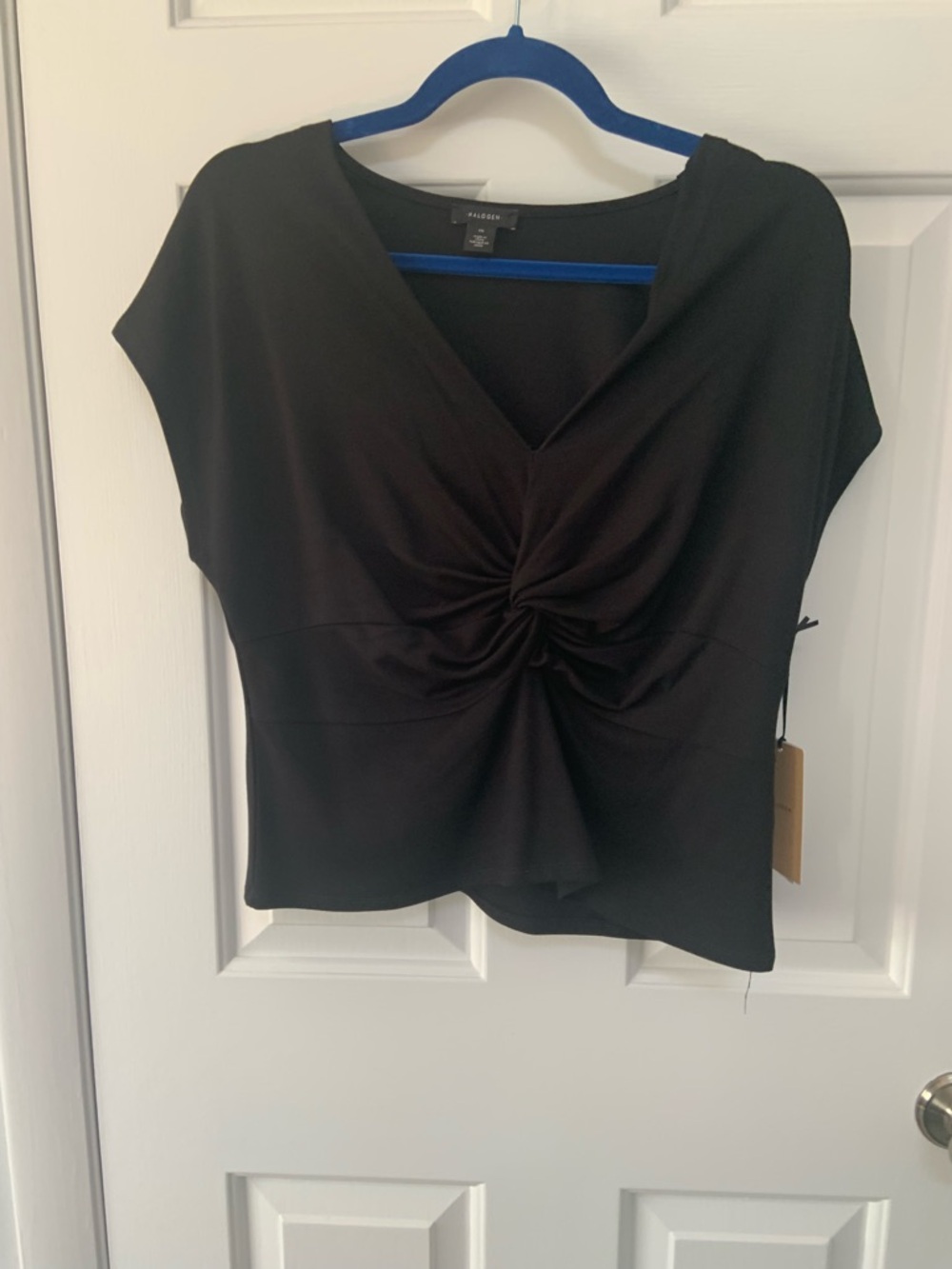 Halogen Black Twist-Front Short Sleeve Blouse